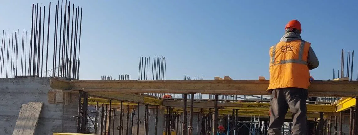 Echipă Crepet Construct pe șantier